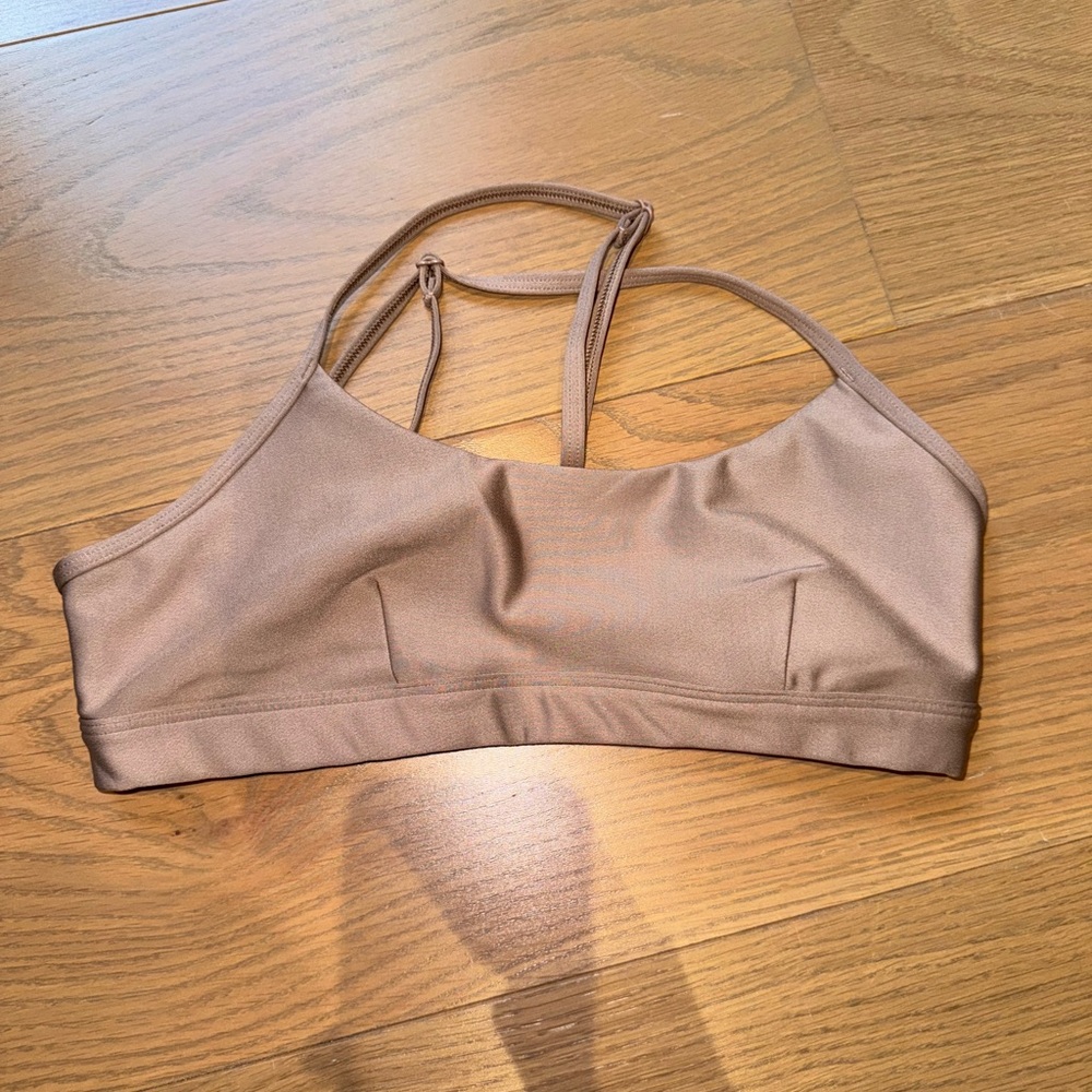 Alo Yoga Airlift Intrigue Bra Gravel Taupe Size Small